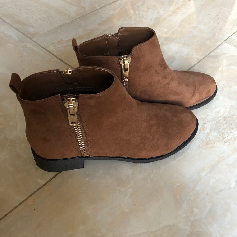 Super cute booties